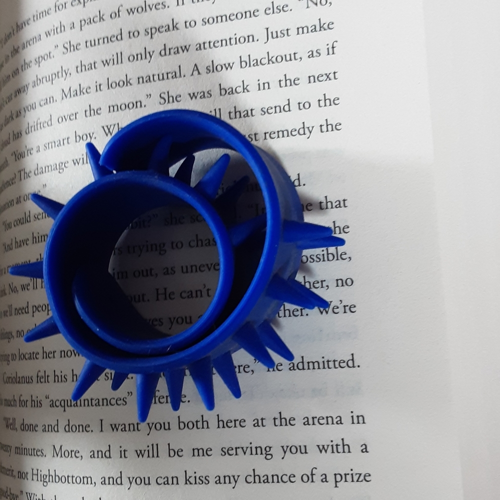 Blue spiky slap bracelet